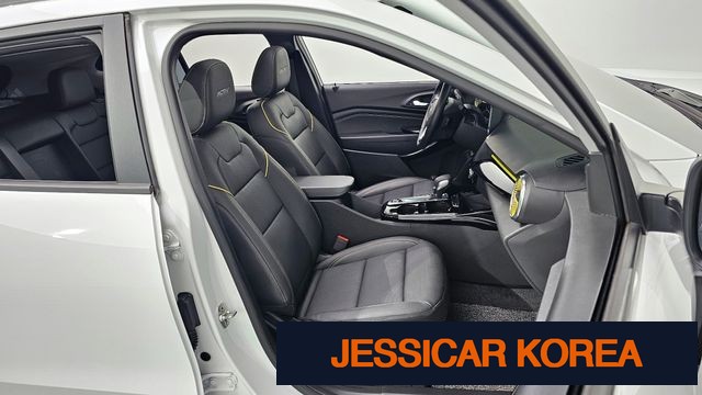 2025 Chevrolet Trax Crossover - Thumbnail 14