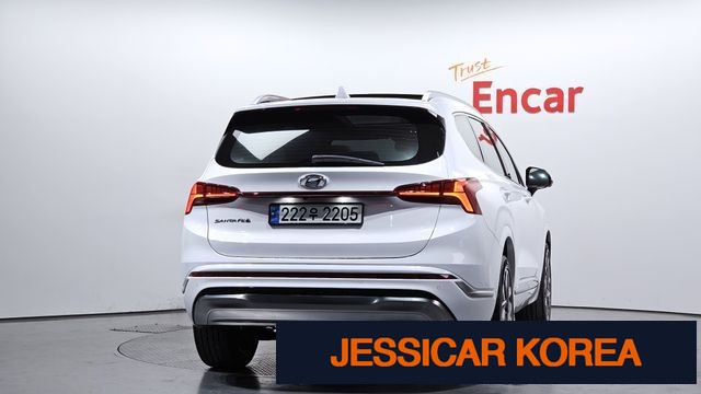 2023 Hyundai The New Santa Fe - Thumbnail 5