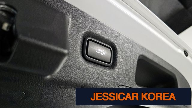 2023 Hyundai The New Santa Fe - Thumbnail 20