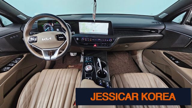 2022 Kia K8 Hybrid - Thumbnail 11