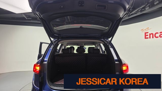 2020 Renault Korea The New QM6 - Thumbnail 8