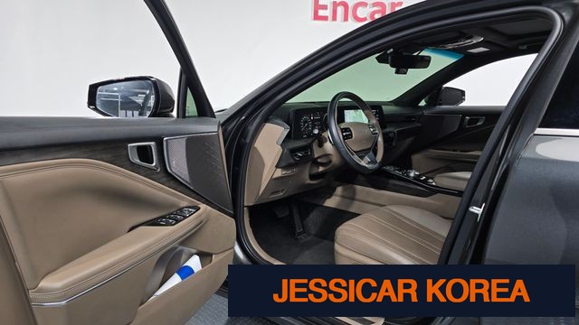 2023 Kia K8 - Thumbnail 18
