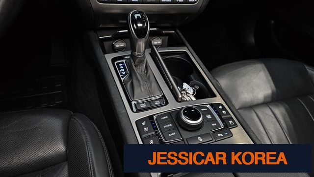 2016 Hyundai Genesis DH - Thumbnail 8