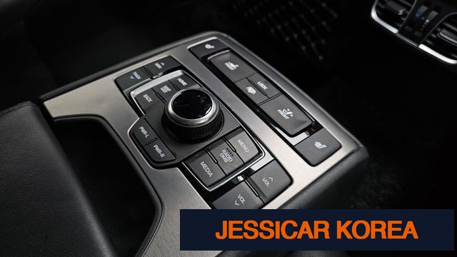 2016 Hyundai Genesis DH - Thumbnail 9
