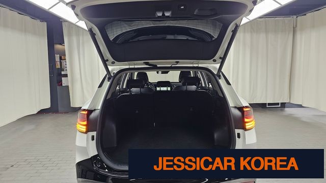 2022 Kia Sportage 5th Gen - Thumbnail 13