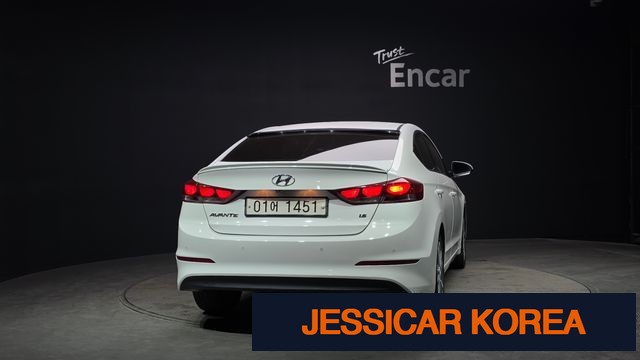 2018 Hyundai Avante AD - Thumbnail 3