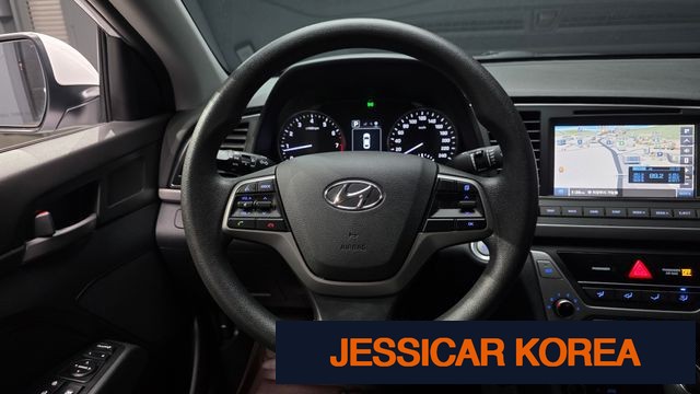 2018 Hyundai Avante AD - Thumbnail 8