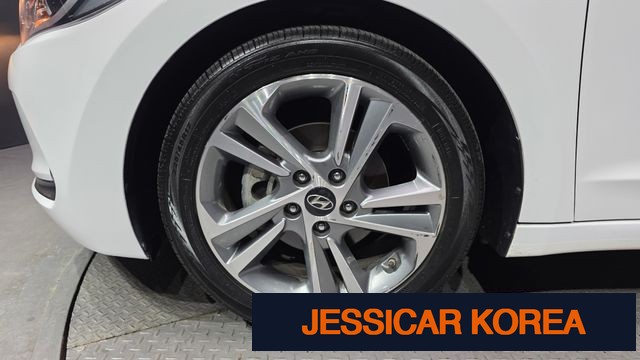 2018 Hyundai Avante AD - Thumbnail 18