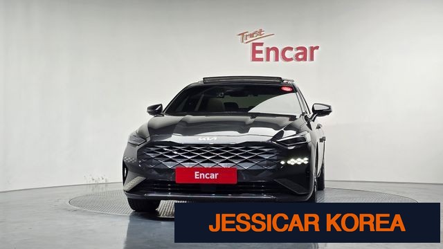 2023 Kia K8 - Thumbnail 5