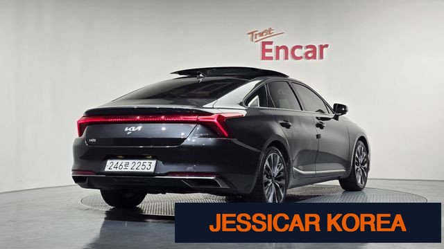 2023 Kia K8 - Thumbnail 8