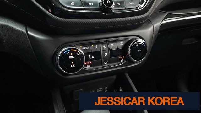 2021 Chevrolet Trailblazer - Thumbnail 4