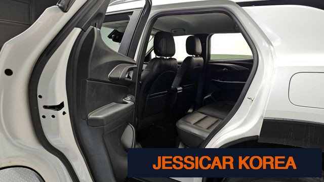 2021 Chevrolet Trailblazer - Thumbnail 13