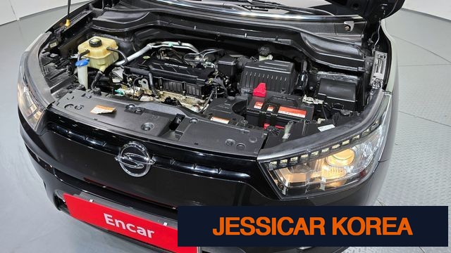 2016 KG Mobility Tivoli - Thumbnail 2