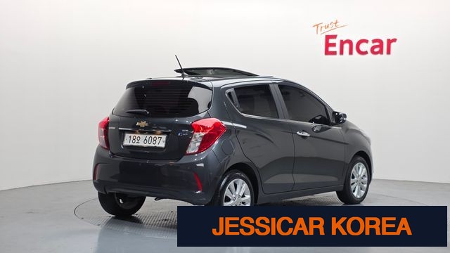 2017 Chevrolet The Next Spark - Thumbnail 12