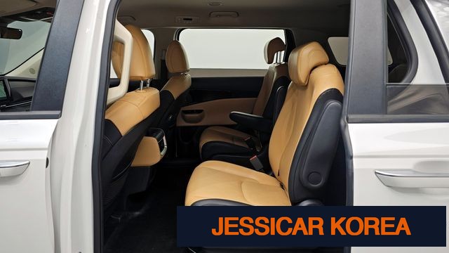 2023 Kia Carnival 4th Gen - Thumbnail 9