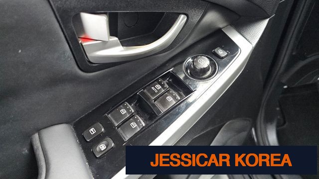2014 KG Mobility New Korando C - Thumbnail 11