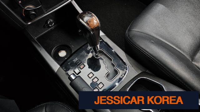 2014 KG Mobility New Korando C - Thumbnail 19