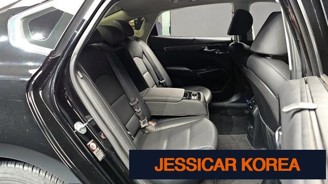 2020 Kia K7 Premier Hybrid - Thumbnail 8
