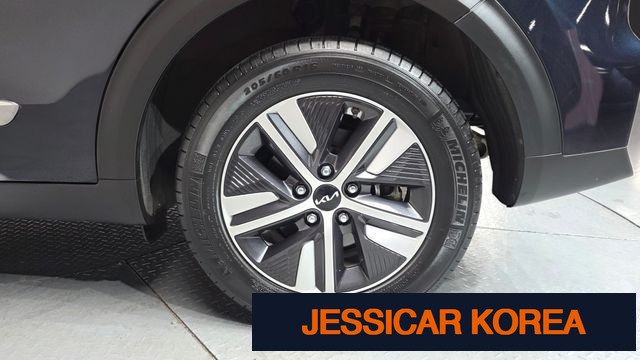 2022 Kia The New Niro - Thumbnail 3
