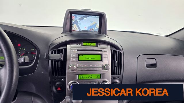 2015 Hyundai Grand Starex - Thumbnail 5