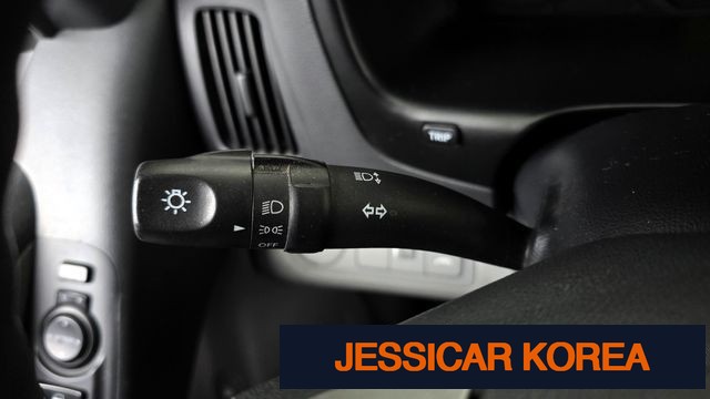 2015 Hyundai Grand Starex - Thumbnail 8