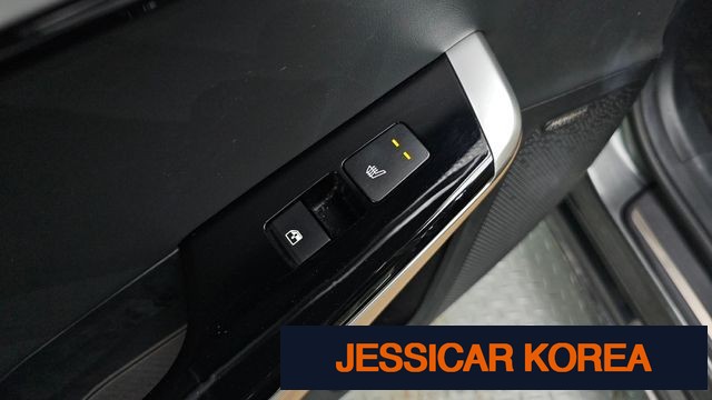 2023 Kia EV6 - Thumbnail 5