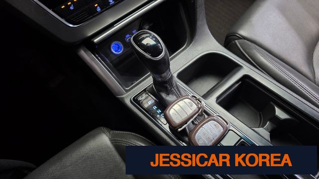 2015 Hyundai LF Sonata - Thumbnail 9