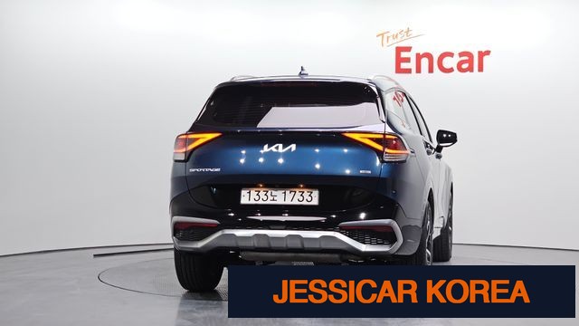 2023 Kia Sportage 5th generation hybrid - Thumbnail 10