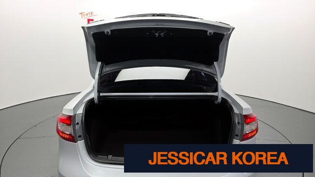 2019 Renault Korea SM3 Neo - Thumbnail 7
