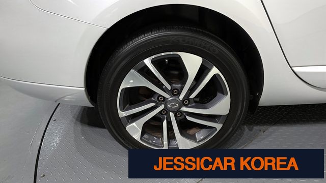 2019 Renault Korea SM3 Neo - Thumbnail 16