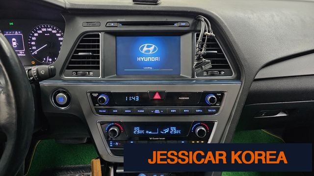 2015 Hyundai LF Sonata - Thumbnail 14