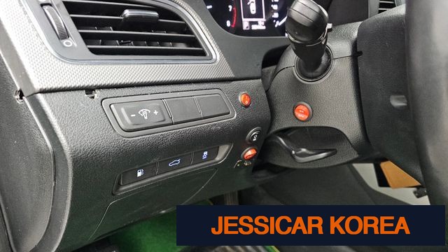 2015 Hyundai LF Sonata - Thumbnail 19