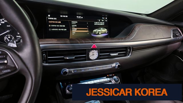 2019 Genesis G90 - Thumbnail 4