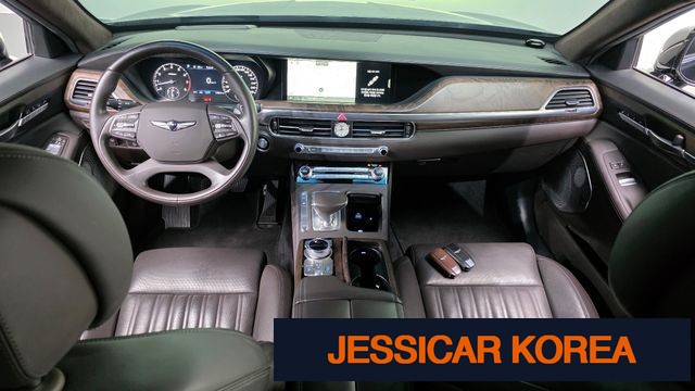 2019 Genesis G90 - Thumbnail 9