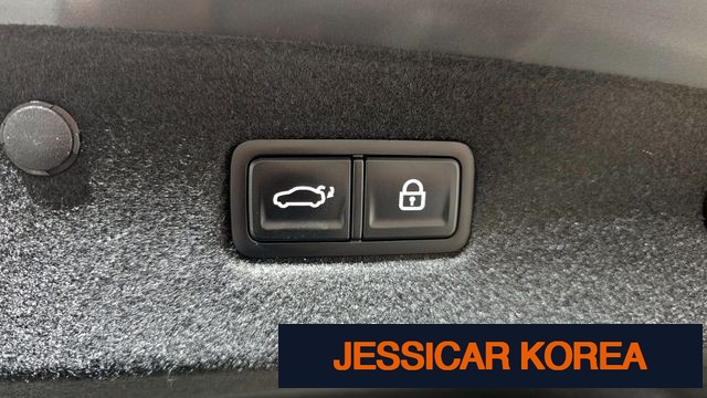 2023 Kia K8 Hybrid - Thumbnail 11