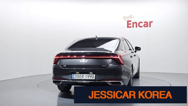 2023 Kia K8 Hybrid - Thumbnail 19