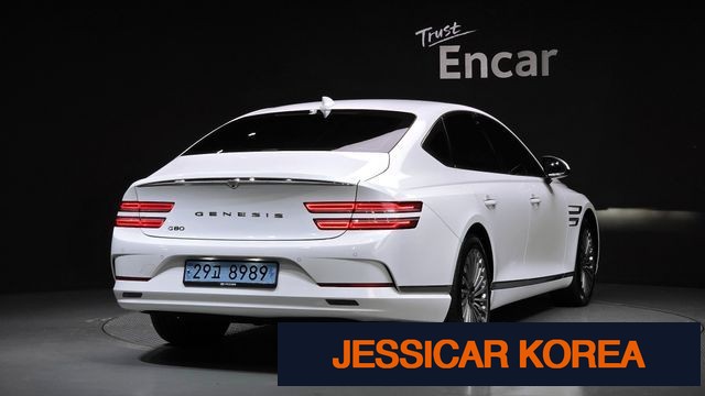 2022 Genesis Electrified G80 (RG3) - Thumbnail 3