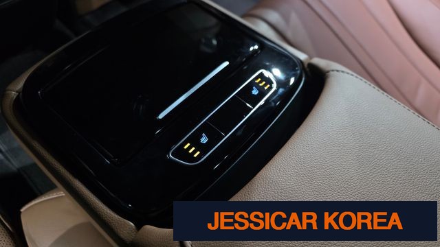 2022 Genesis Electrified G80 (RG3) - Thumbnail 18
