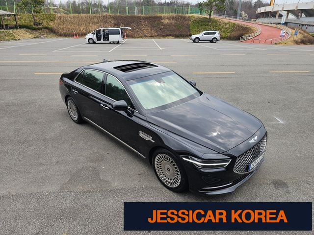 2020 Genesis G90 - Thumbnail 15