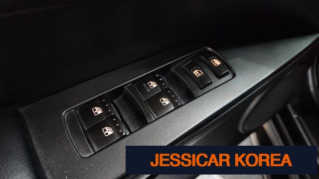 2013 KG Mobility Korando Sports - Thumbnail 10