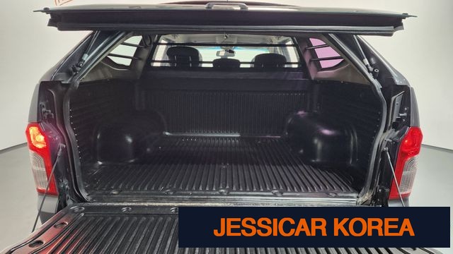 2013 KG Mobility Korando Sports - Thumbnail 19