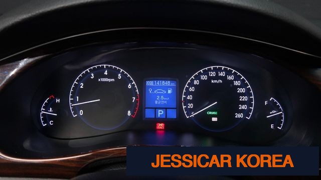 2013 Hyundai Genesis - Thumbnail 9