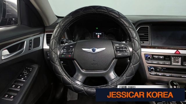 2015 Hyundai Genesis DH - Thumbnail 10