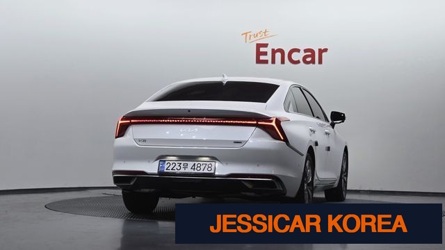 2023 Kia K8 Hybrid - Thumbnail 8