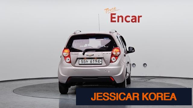 2013 Chevrolet Spark - Thumbnail 17