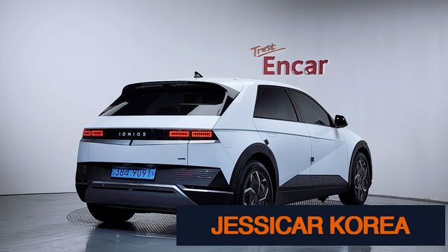 2022 Hyundai Ioniq 5 - Thumbnail 15