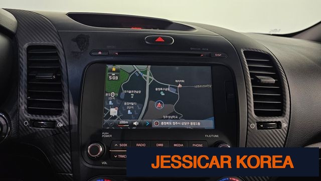 2013 Kia K3 - Thumbnail 2