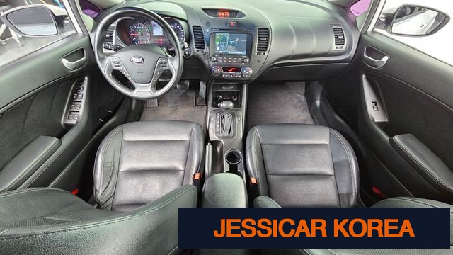 2013 Kia K3 - Thumbnail 14