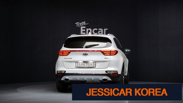 2019 Kia Sportage the bold - Thumbnail 2