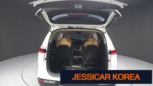 2022 Kia Carnival 4th Gen - Thumbnail 4